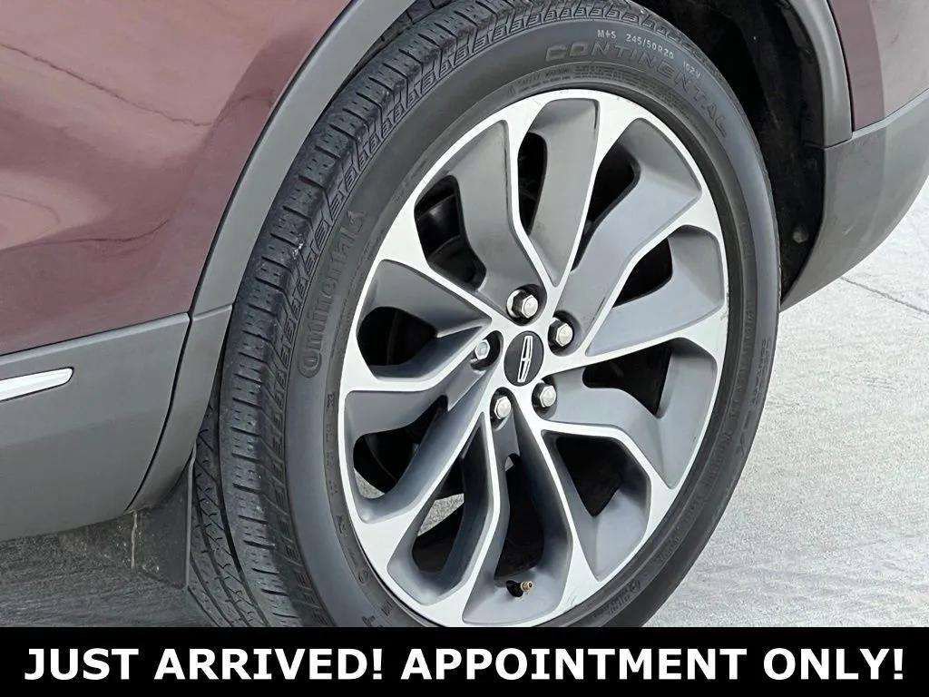 Used 2022 Lincoln Nautilus Reserve FWD image 36