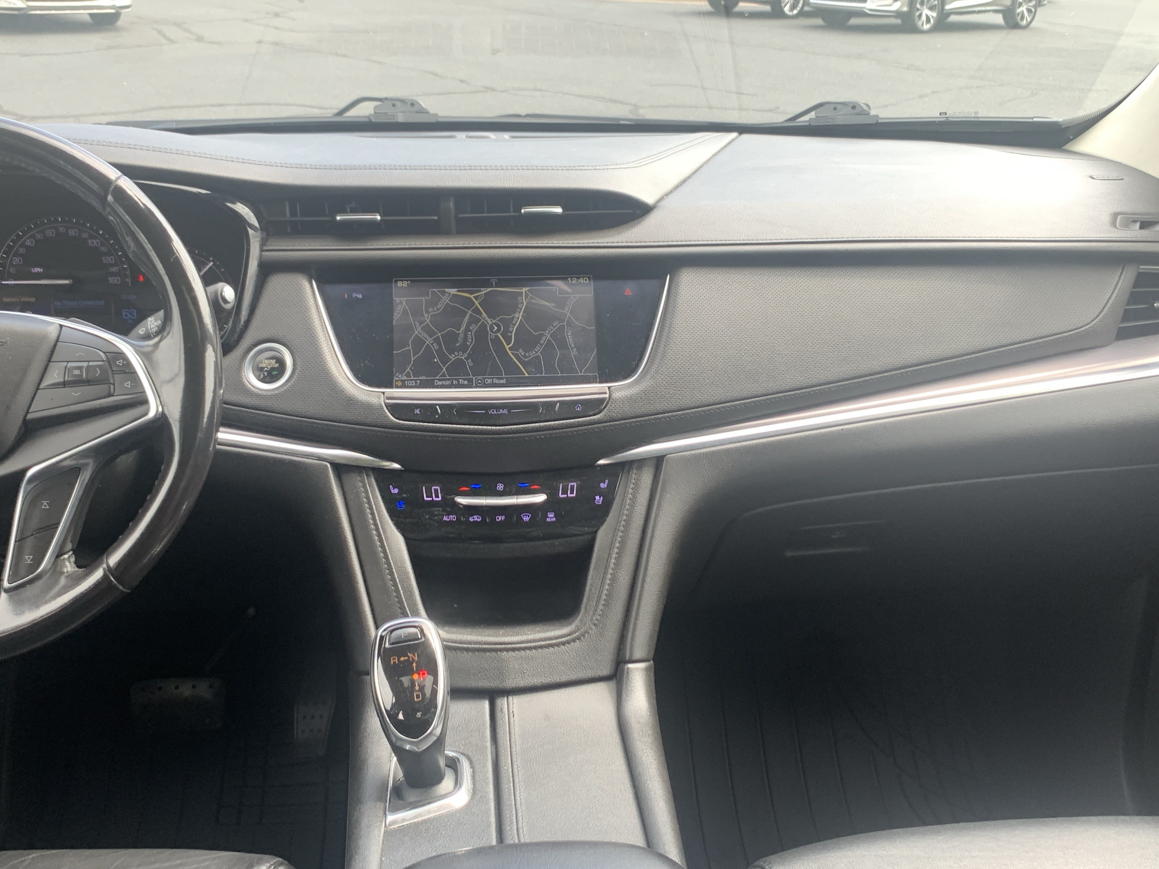 Used 2018 Cadillac XT5 Premium Luxury FWD image 31