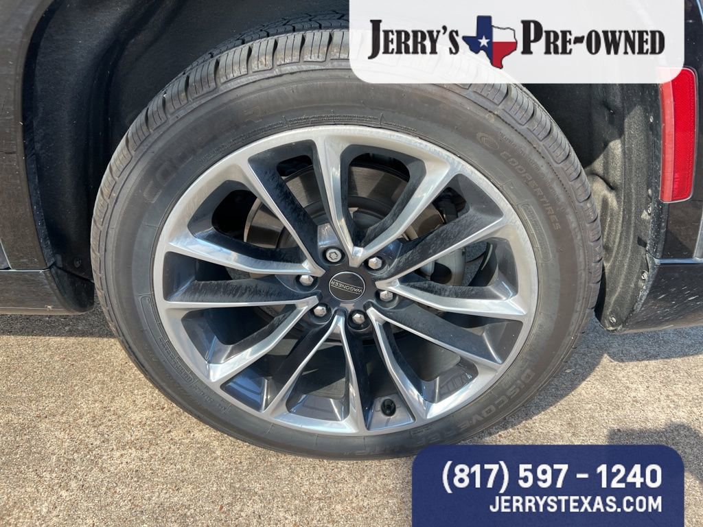 Used 2023 Jeep Wagoneer L Series III w/ Premium Group I image 6