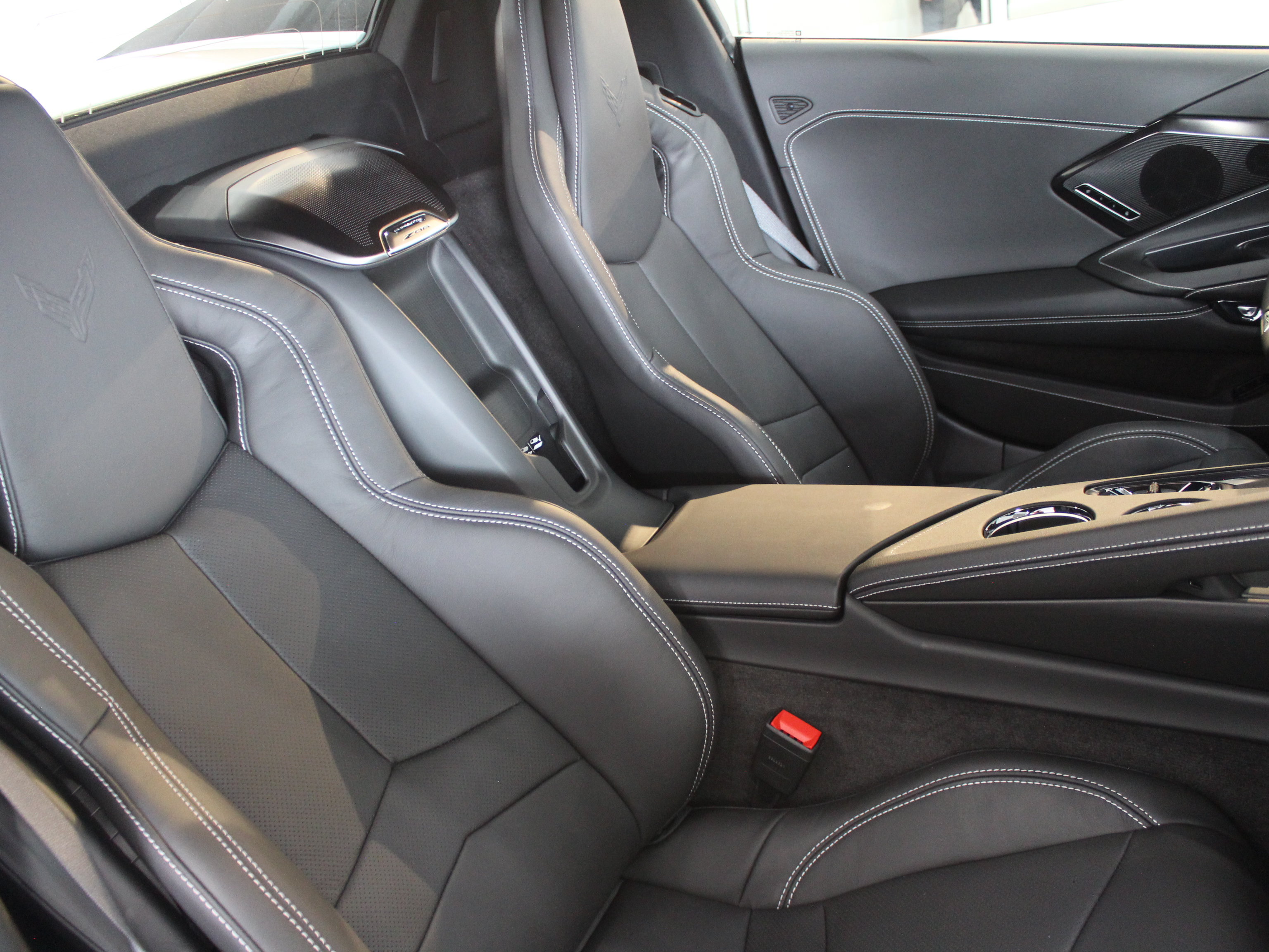 New 2027 Chevrolet Corvette Z06 w/ Stealth Interior Trim Package RWD image 26