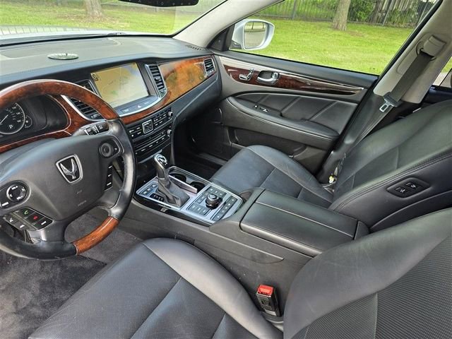 Used 2016 Hyundai Equus Ultimate RWD image 12