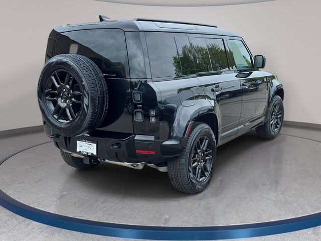New 2026 Land Rover Defender 110 X-Dynamic SE AWD/4WD image 5