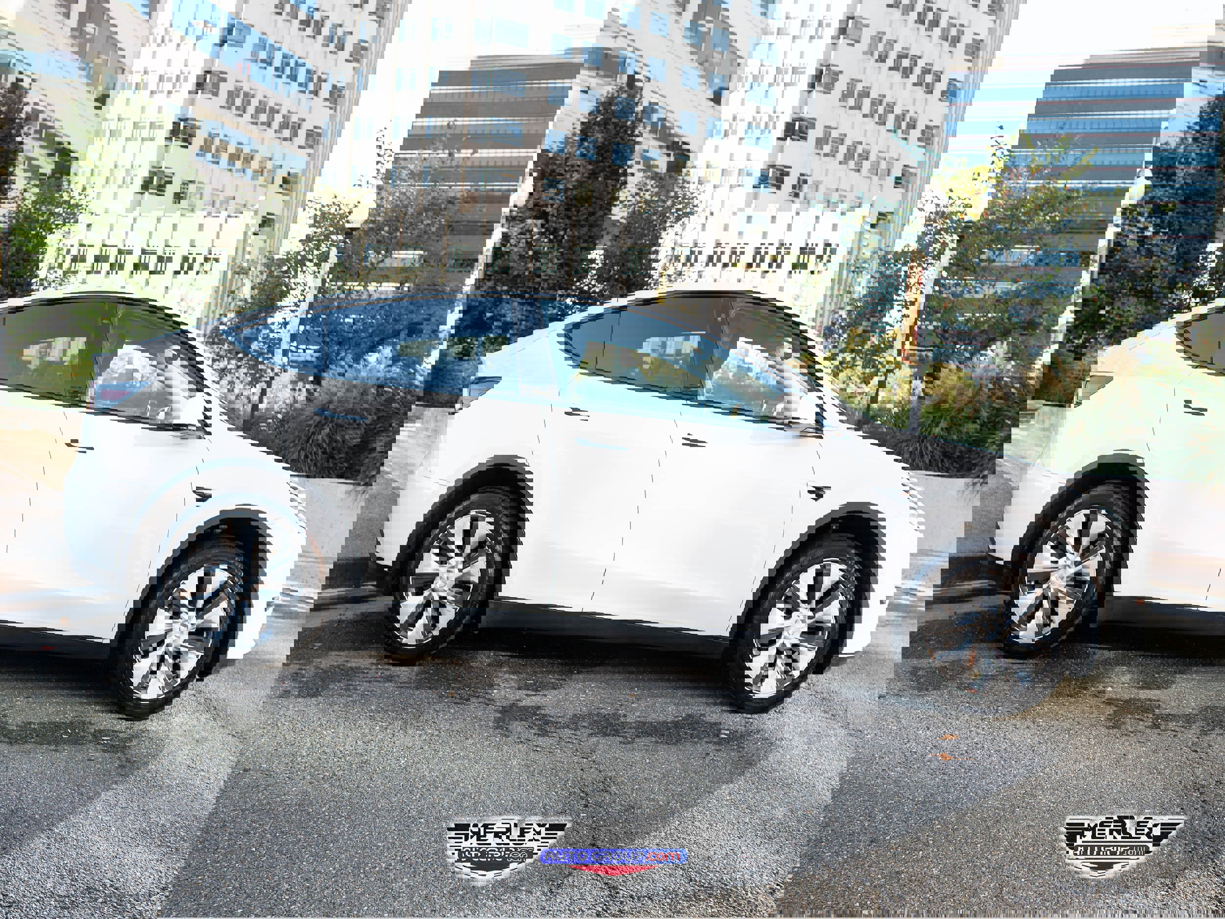 Used 2021 Tesla Model Y 2WD image 8