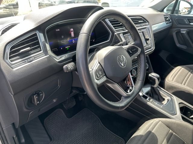 Used 2024 Volkswagen Tiguan S image 13