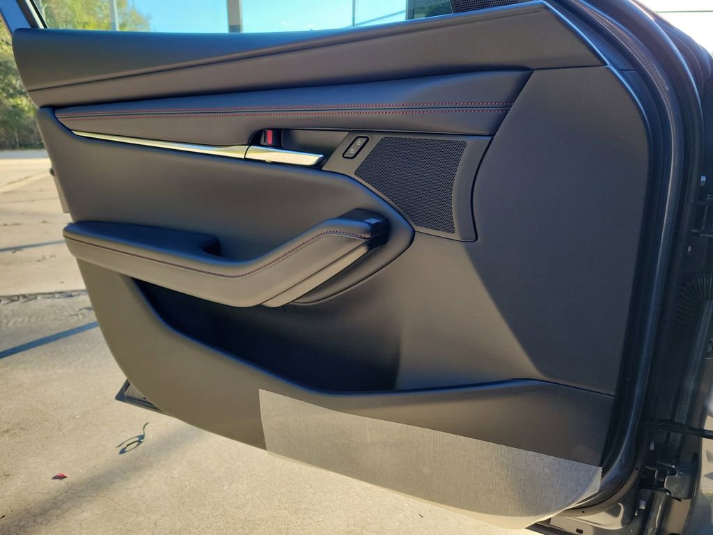 New 2026 MAZDA MAZDA3 Carbon image 19