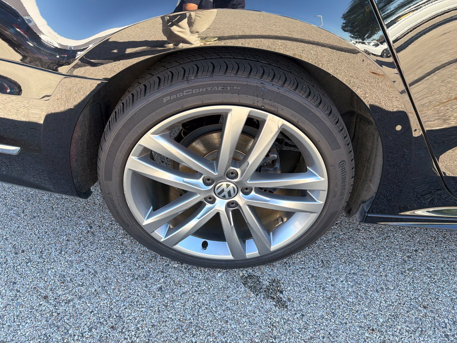 Used 2018 Volkswagen Passat 2.0T R-Line FWD image 13
