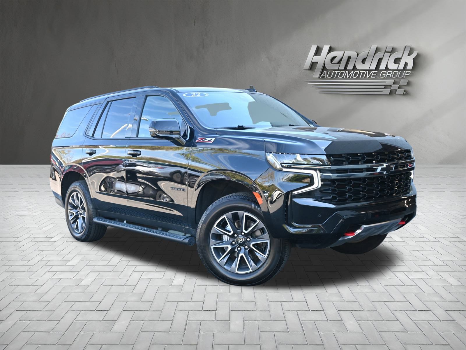 Used 2022 Chevrolet Tahoe Z71 w/ Luxury Package image 2