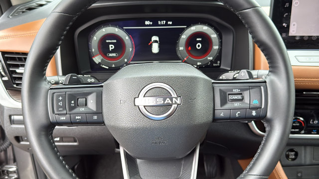 Used 2026 Nissan Rogue Platinum w/ Platinum Premium Package AWD/4WD image 11