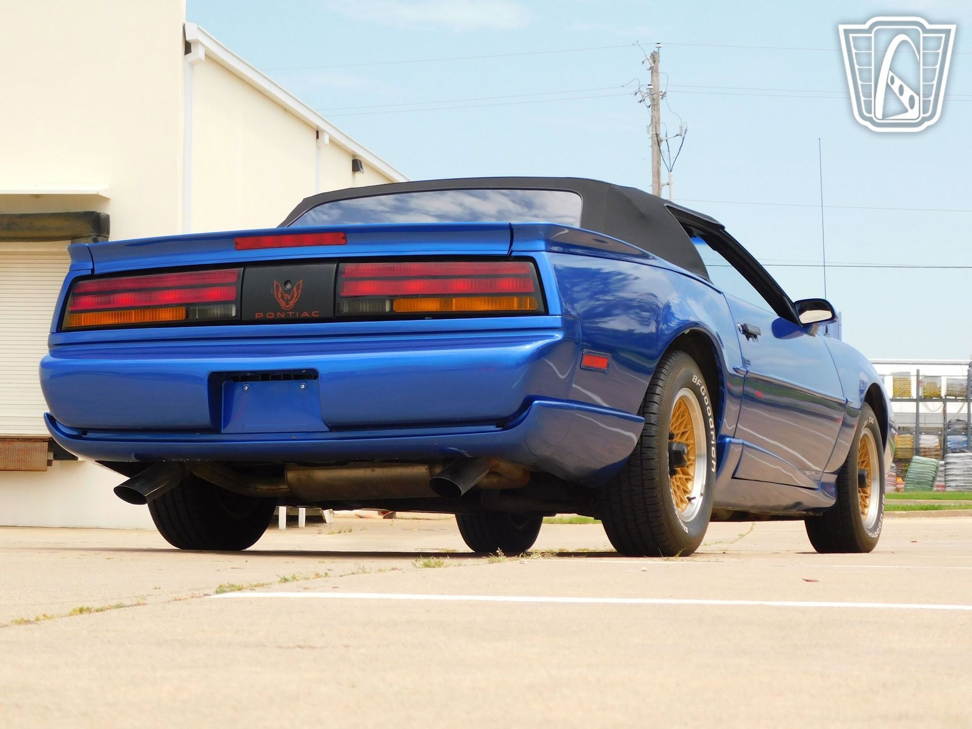 Used 1991 Pontiac Firebird Convertible image 24