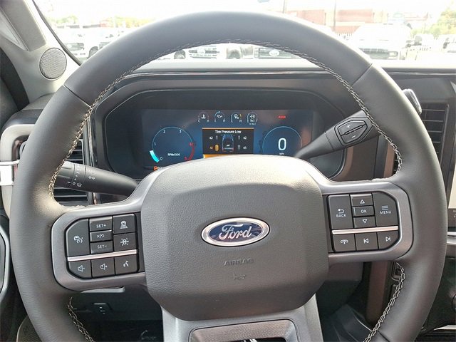 New 2026 Ford F250 Lariat w/ Black Appearance Package image 15