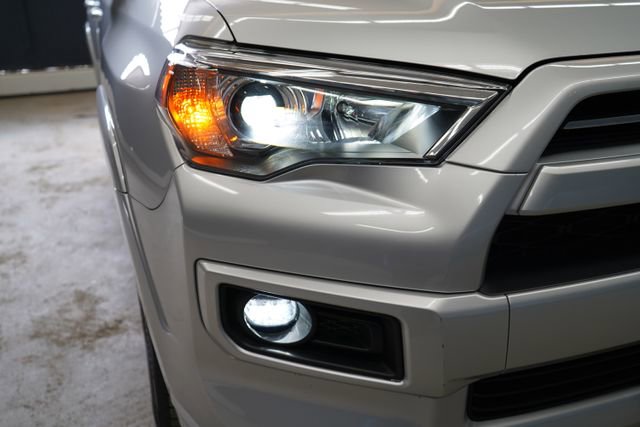 Used 2022 Toyota 4Runner TRD Sport AWD/4WD image 57