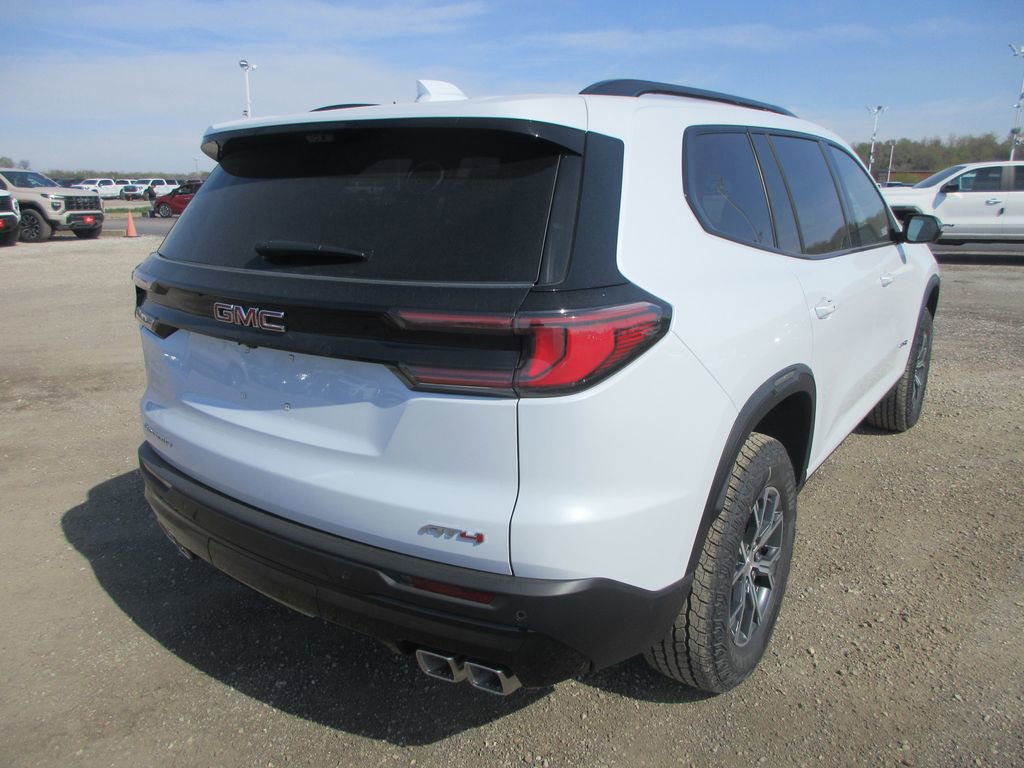 New 2026 GMC Acadia AT4 w/ Luxury Package AWD/4WD image 4