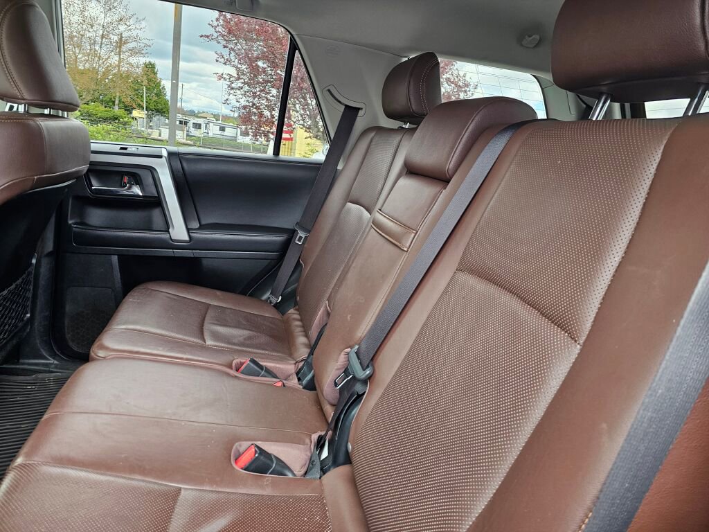Used 2019 Toyota 4Runner Limited AWD/4WD image 21
