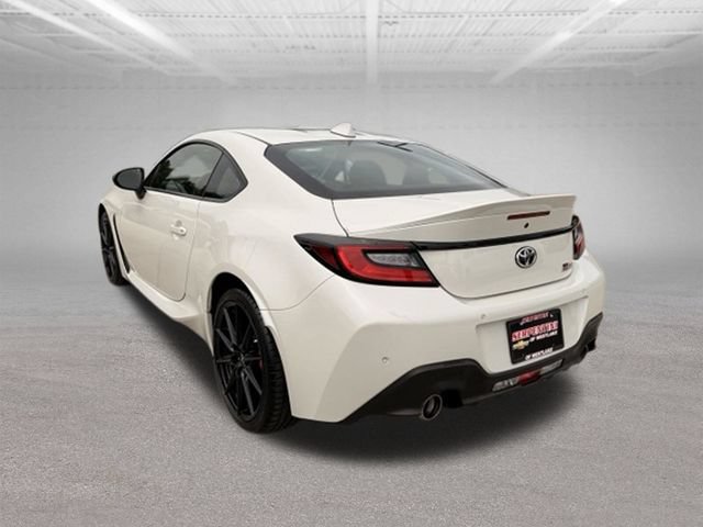 Used 2025 Toyota GR86 Premium w/ Performance Package RWD image 6