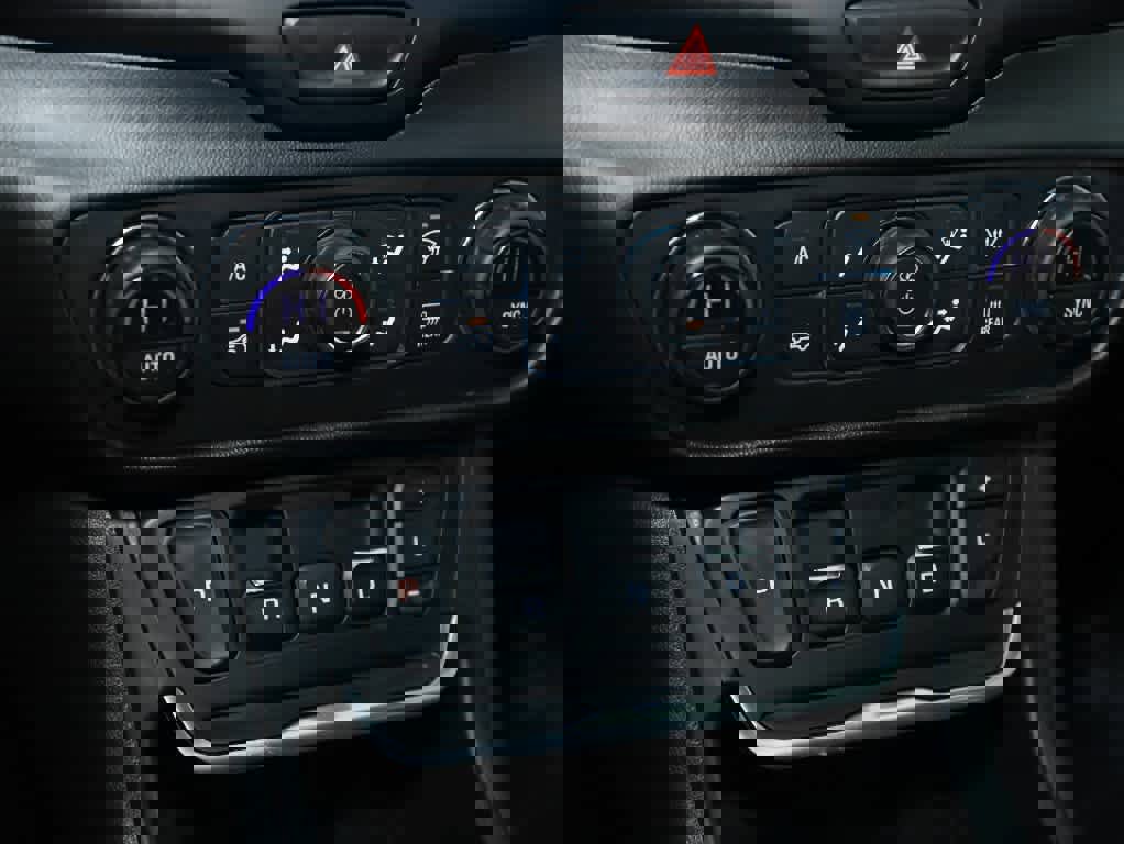 Used 2019 GMC Terrain SLT w/ Preferred Package image 28