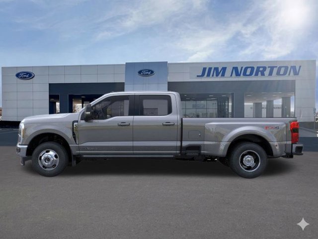 New 2026 Ford F350 Lariat w/ Lariat Ultimate Package AWD/4WD image 4