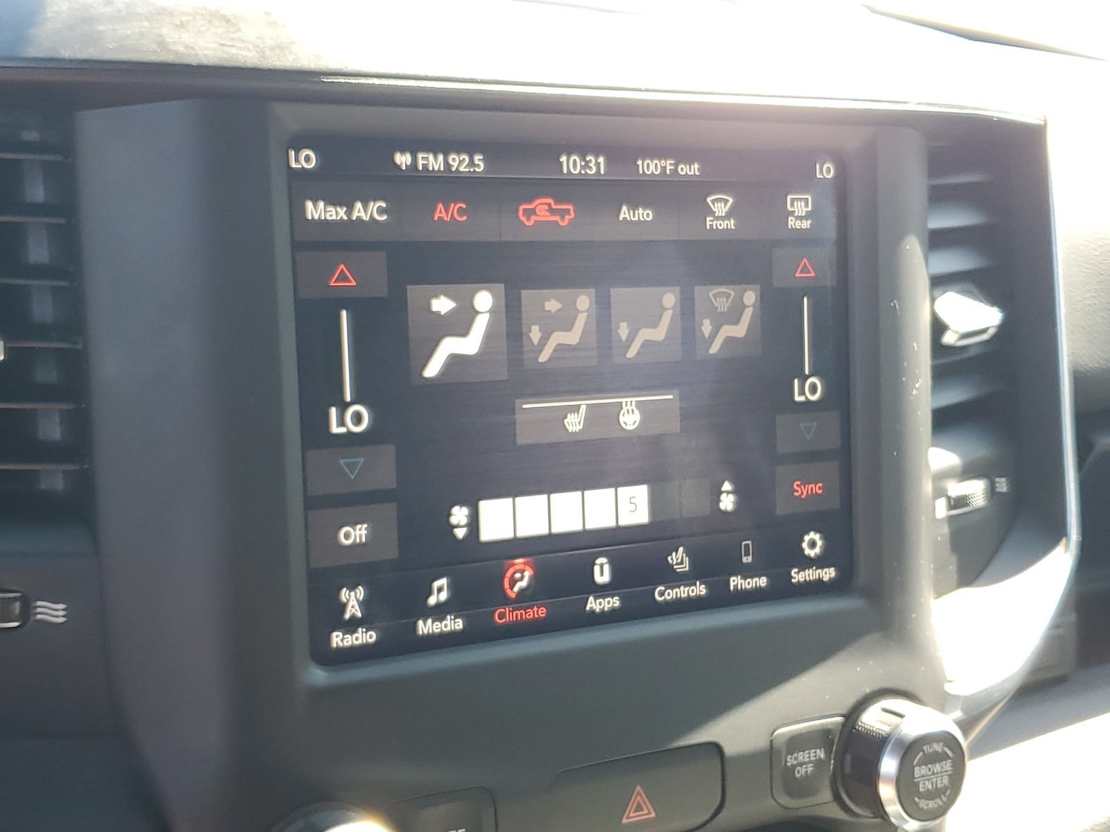 Used 2019 RAM 1500 Big Horn AWD/4WD image 26