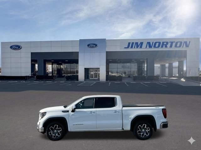 Used 2023 GMC Sierra 1500 SLT w/ SLT Convenience Package AWD/4WD image 8
