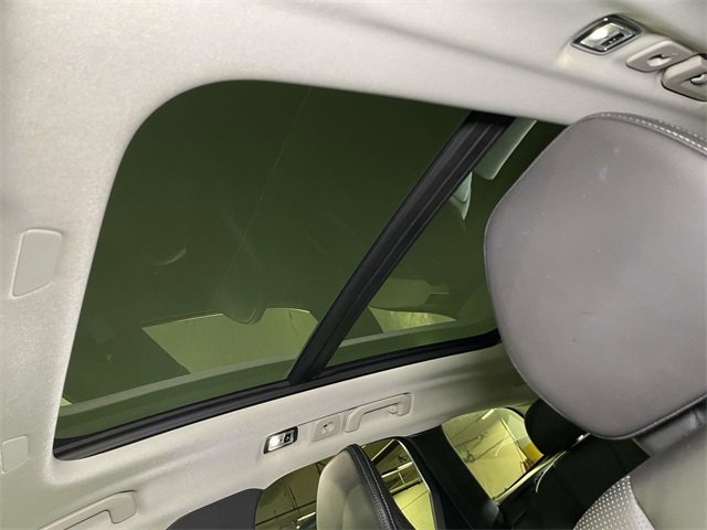 Used 2021 Volvo XC60 T5 Inscription w/ Protection Package Premier image 14