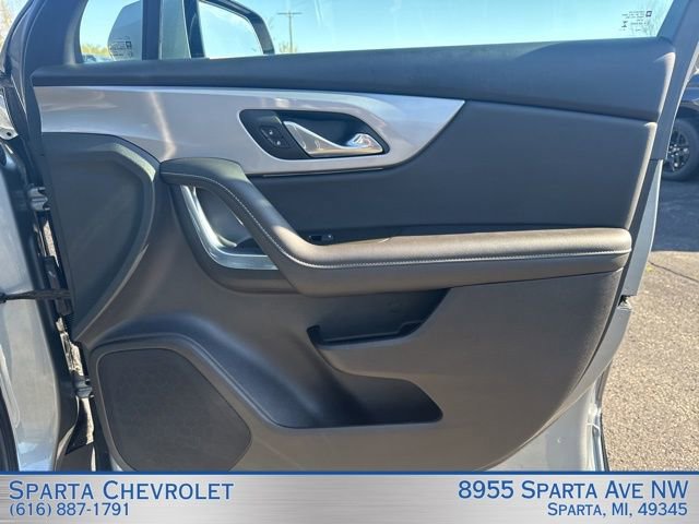 Used 2024 Chevrolet Blazer LT AWD/4WD image 26