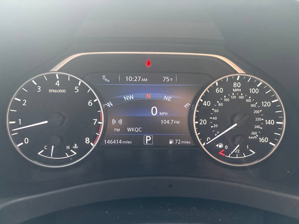 Used 2017 Nissan Murano Platinum w/ Platinum Technology Package FWD image 12