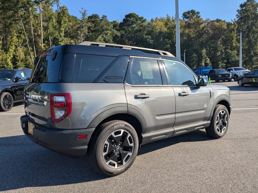 Certified 2024 Ford Bronco Sport Outer Banks AWD/4WD image 4