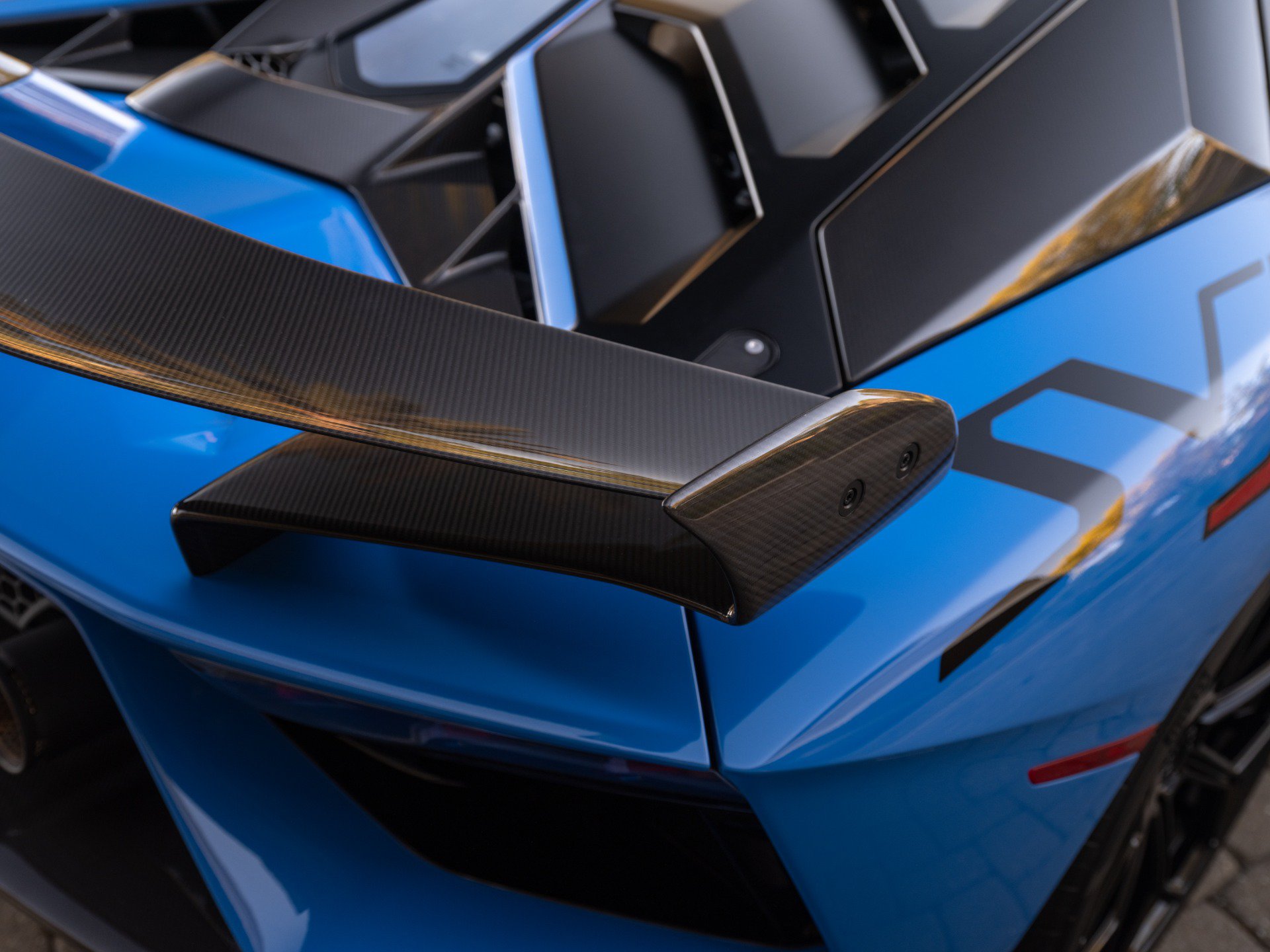 Used 2020 Lamborghini Aventador SVJ AWD/4WD image 62