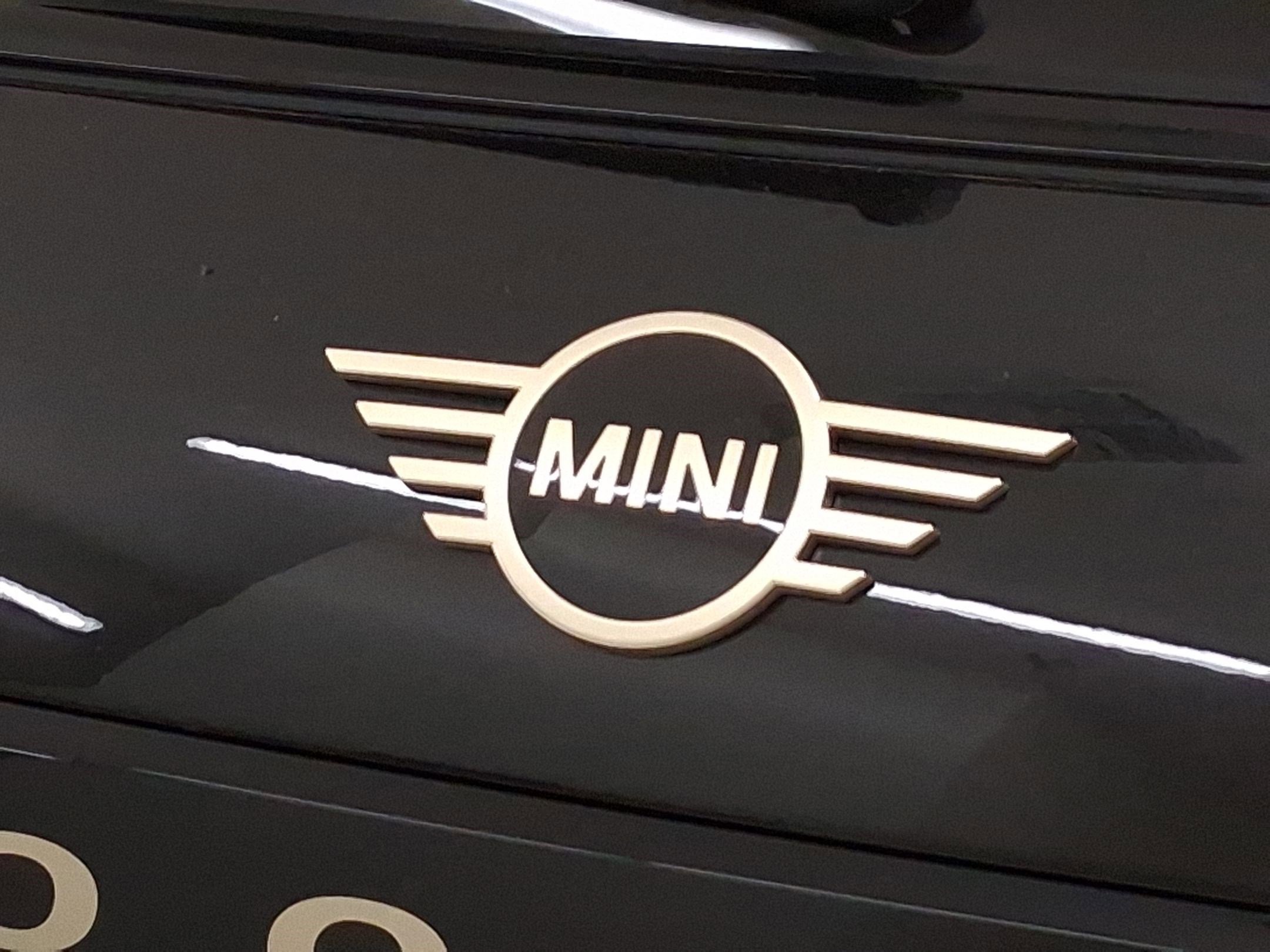 New 2026 MINI Cooper 2-Door Hardtop image 17