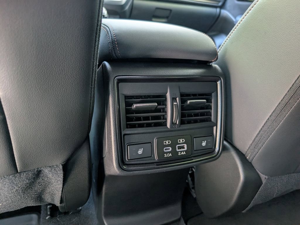Used 2025 Subaru Forester Touring AWD/4WD image 22