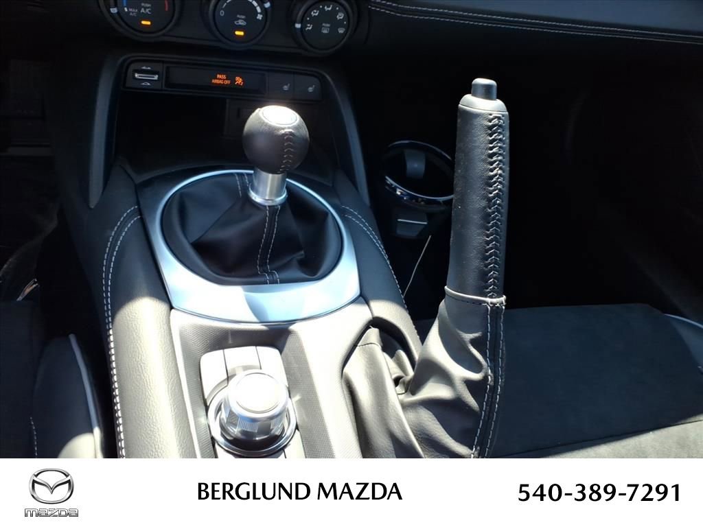 New 2025 MAZDA MX-5 Miata RF Club image 19