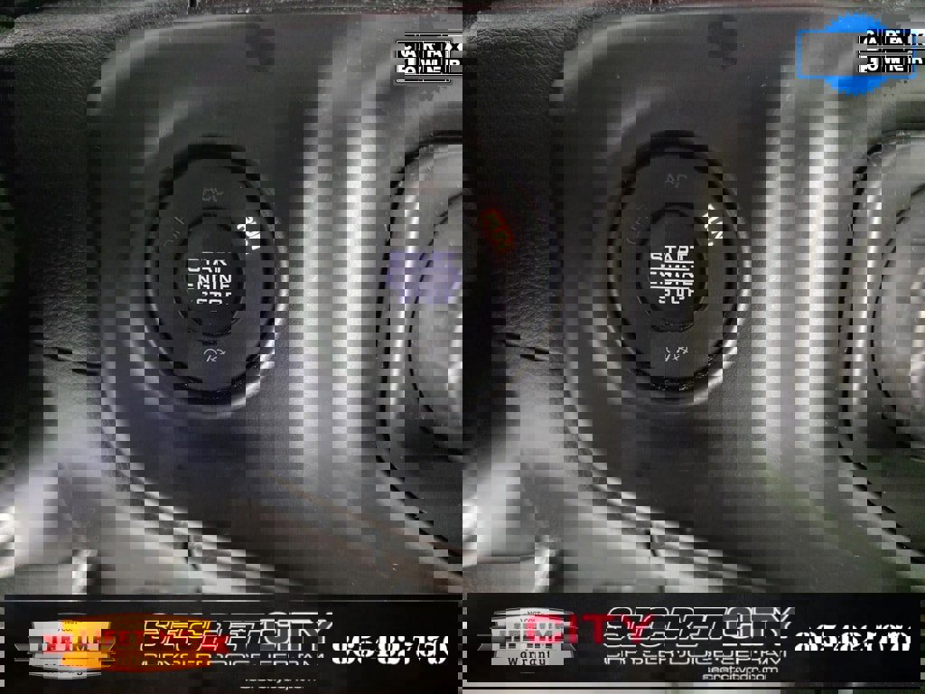 Used 2022 Jeep Wrangler Unlimited Rubicon w/ Xtreme Recon 35" Tire Package image 24