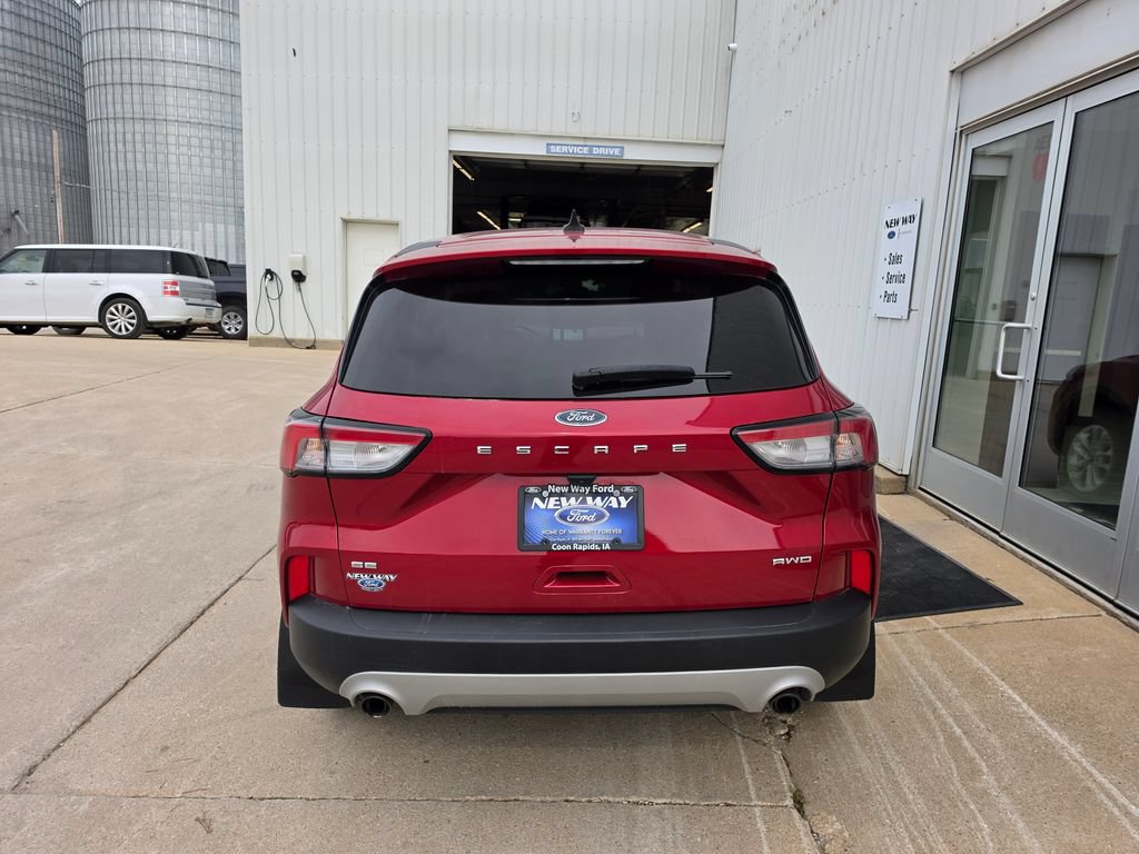 Certified 2022 Ford Escape SE w/ Cold Weather Package AWD/4WD image 9