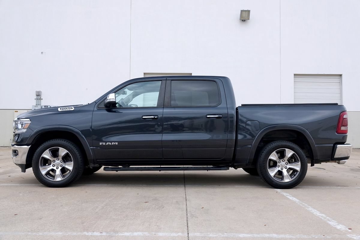 Used 2019 RAM 1500 Laramie AWD/4WD image 14