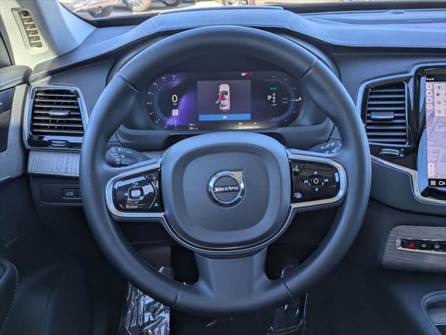 Used 2023 Volvo XC90 T8 Ultimate image 13