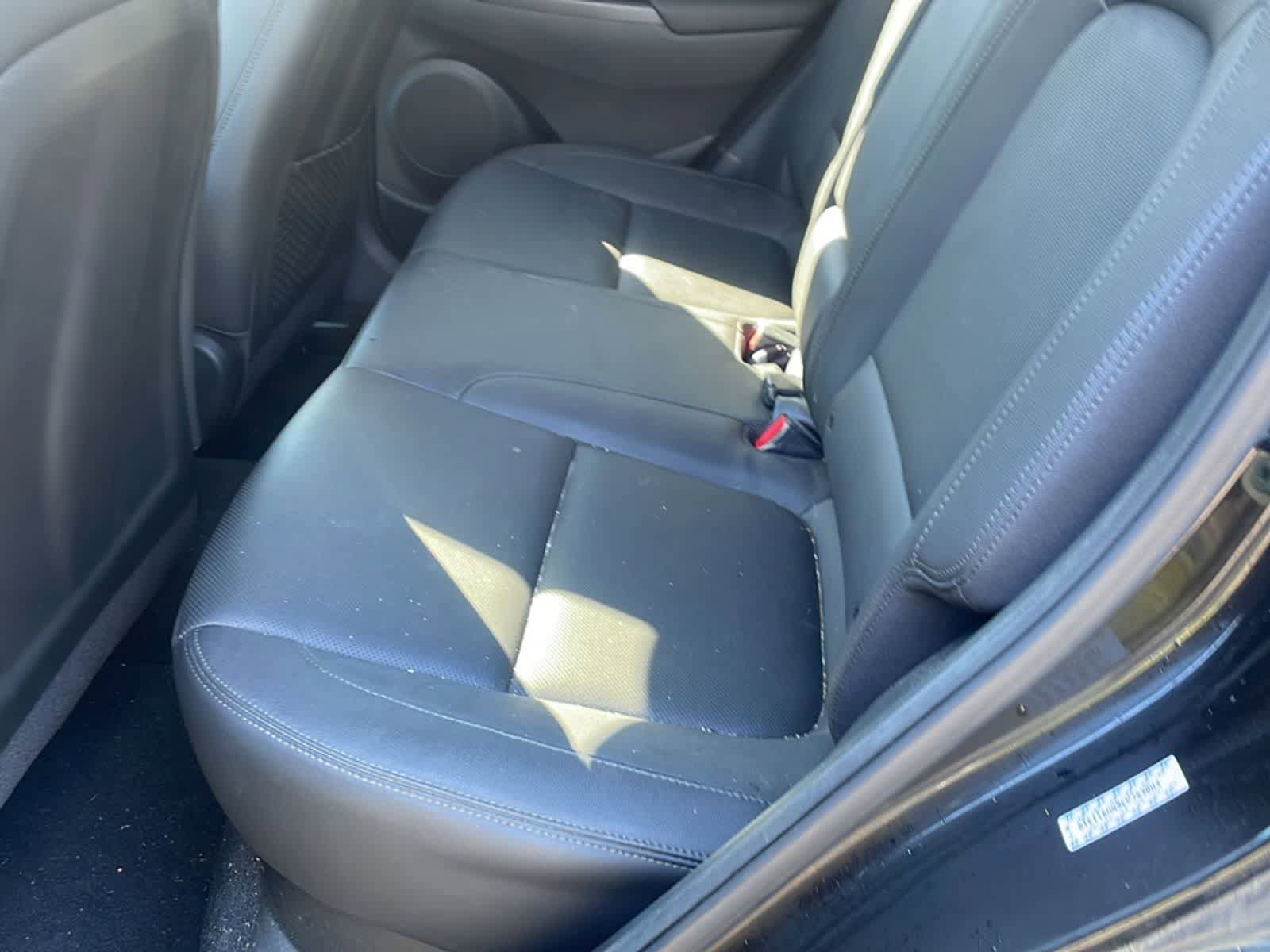 Used 2022 Hyundai Kona Limited AWD/4WD image 13