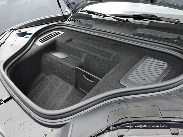 New 2025 Porsche Macan Turbo Electric image 22