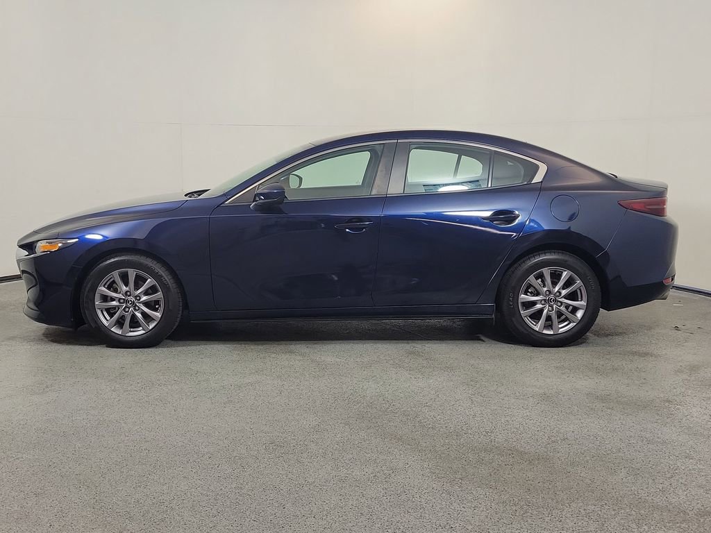 Used 2021 MAZDA MAZDA3 s FWD image 4
