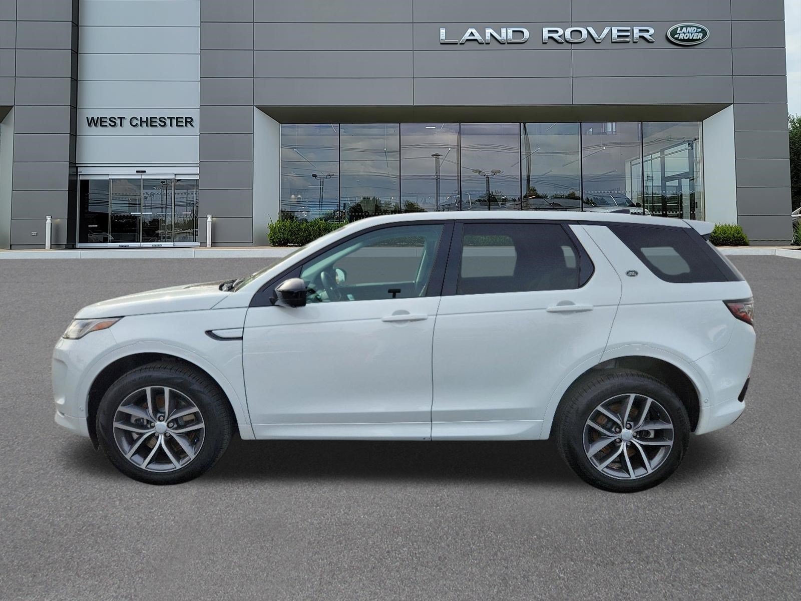 Certified 2024 Land Rover Discovery Sport S AWD/4WD image 5