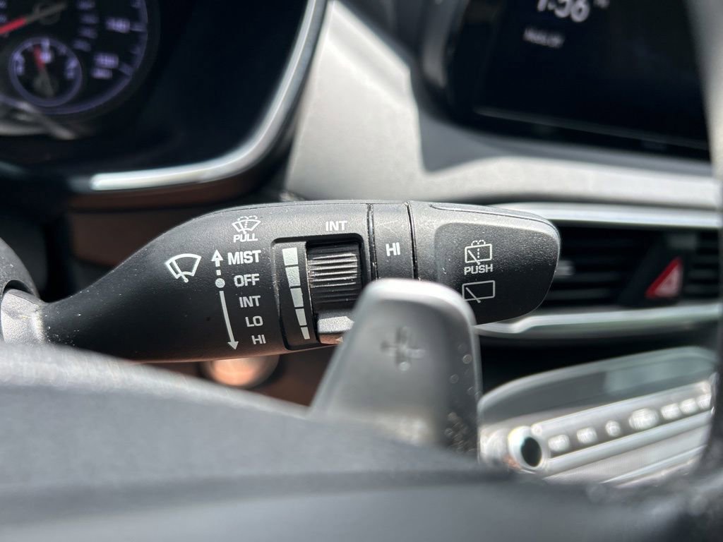 Used 2023 Hyundai Santa Fe SEL w/ Cargo Package image 23