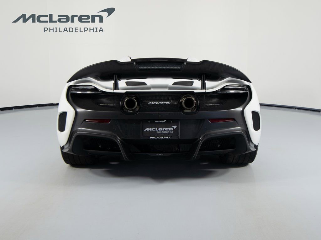 Used 2016 McLaren 675LT Spider image 7