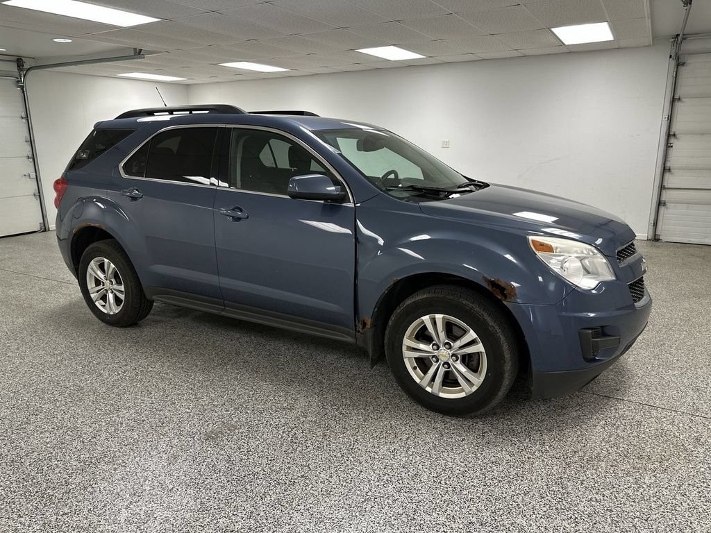 Used 2011 Chevrolet Equinox LT w/ Driver Convenience Package AWD/4WD image 2