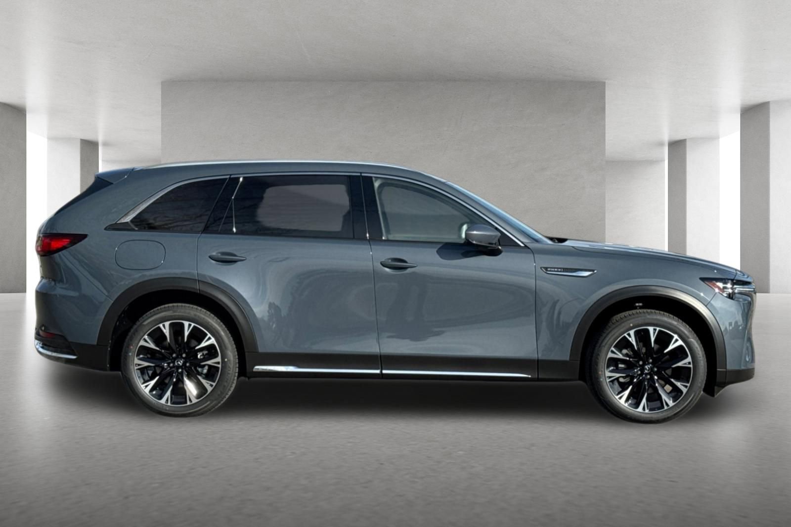 New 2026 MAZDA CX-90 Plug-In Hybrid w/ Premium Plus AWD/4WD image 3