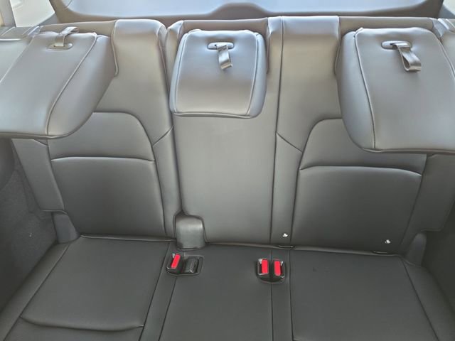 New 2026 Nissan Pathfinder SL w/ SL Premium Package image 18