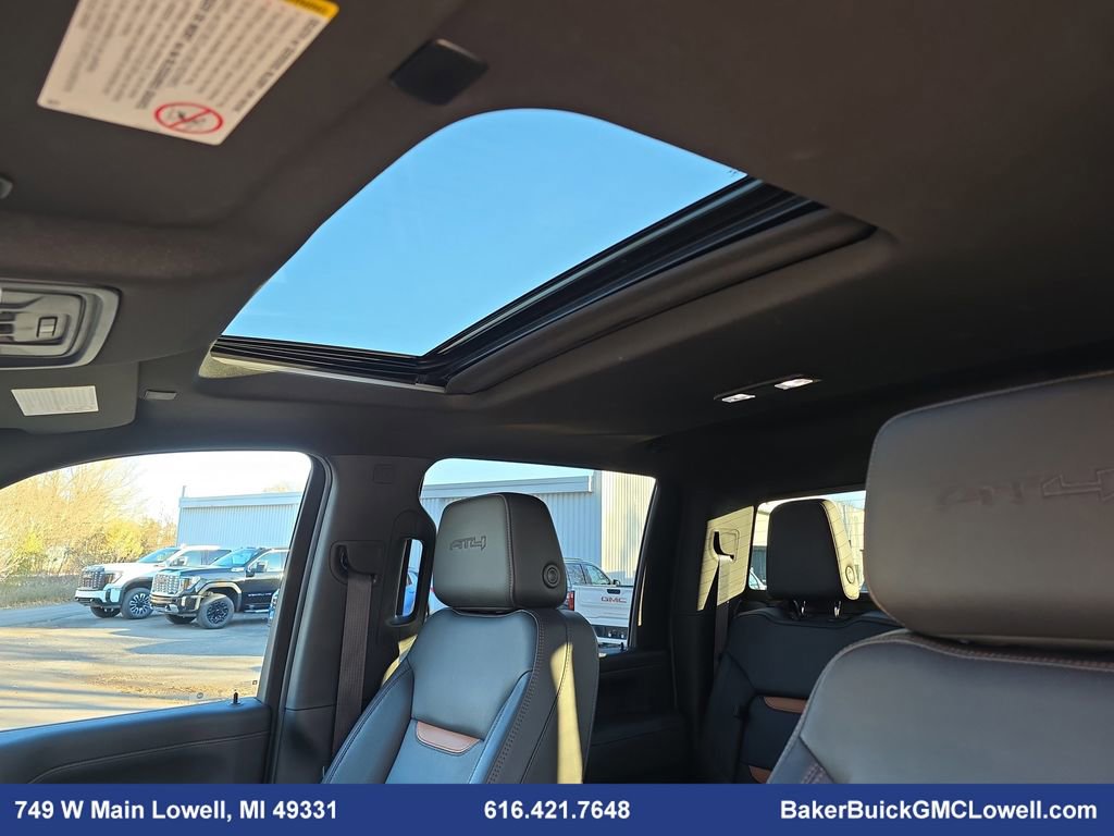 Used 2022 GMC Sierra 3500 AT4 w/ AT4 Premium Plus Package image 32