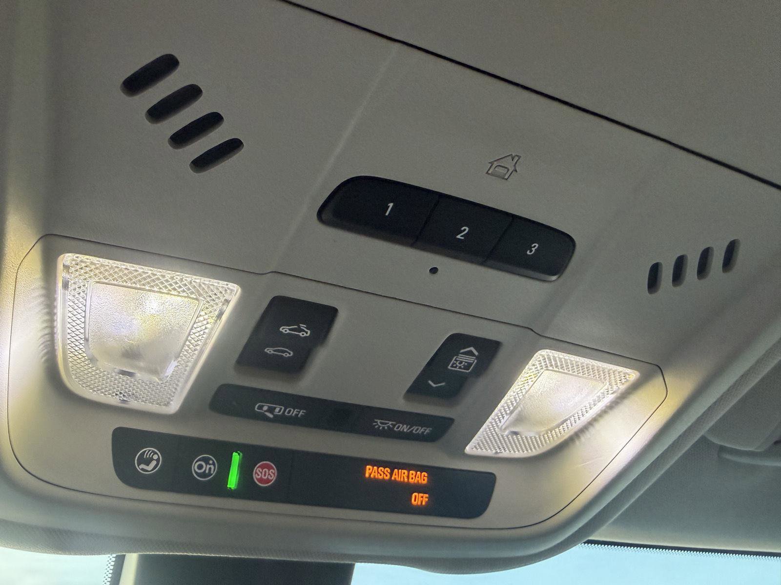 Used 2018 GMC Terrain Denali w/ Advanced Safety Package image 30