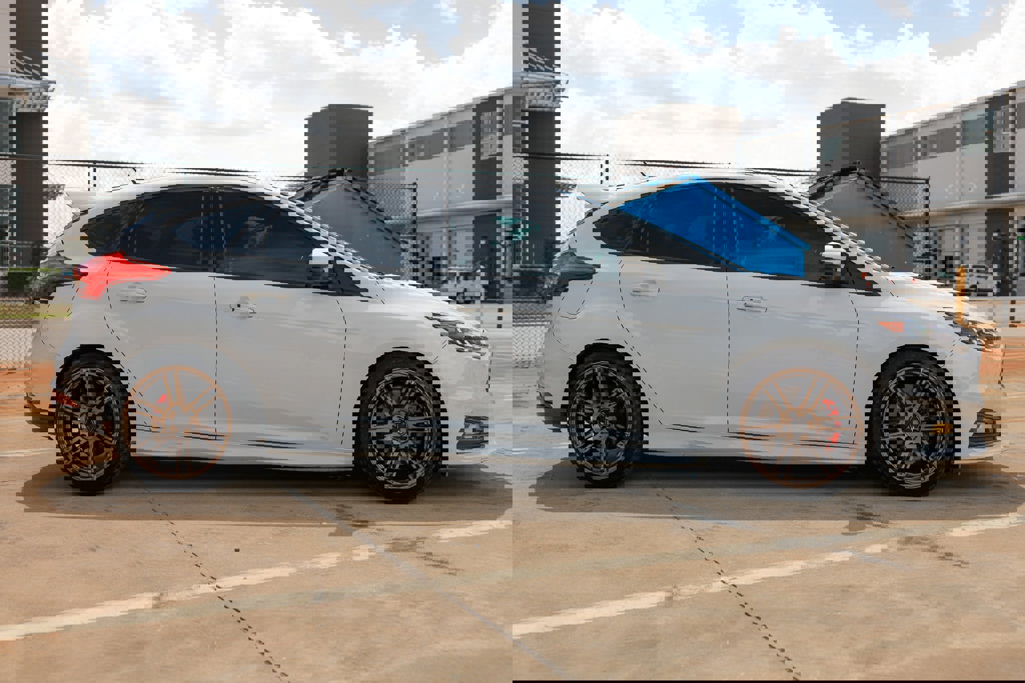 Used 2017 Ford Focus ST image 18