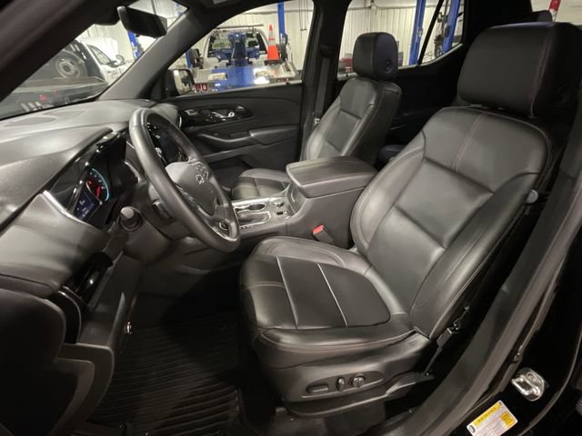Used 2024 Chevrolet Traverse RS image 17