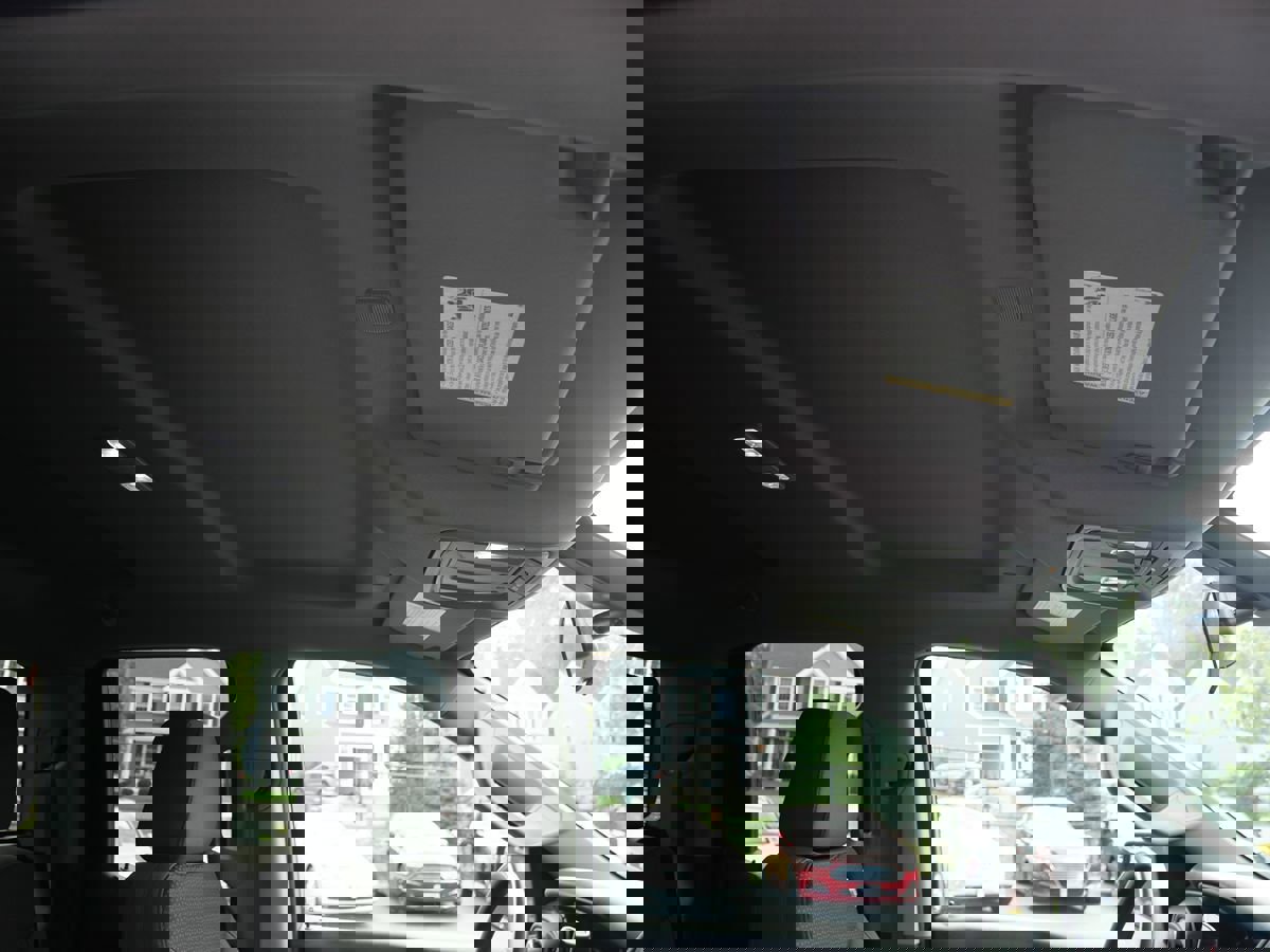 Used 2021 Chevrolet Silverado 1500 Custom image 19