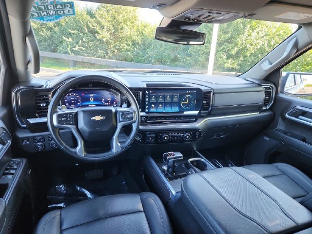 Used 2024 Chevrolet Silverado 1500 LTZ w/ LTZ Premium Package AWD/4WD image 36