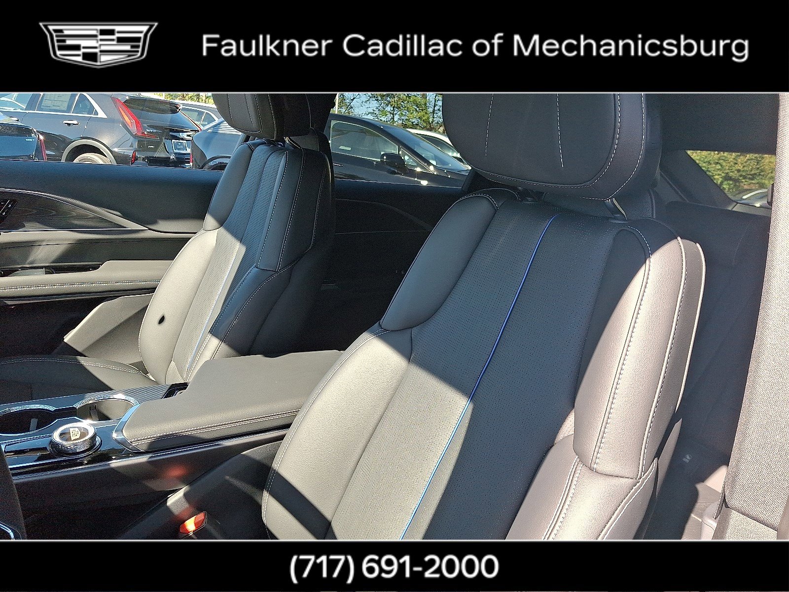 New 2026 Cadillac Lyriq Sport w/ LPO, Blue Accent Package image 17